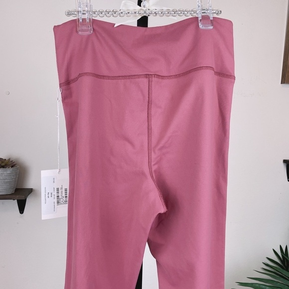 NIA the brand Velour track jacket and legging set Rose - Picture 7 of 7